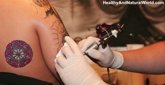 Warning Signs of an Infected Tattoo and How to Treat It