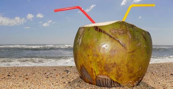 Coconut water: Is It Good for You, Nutrition, Benefits, Side Effects