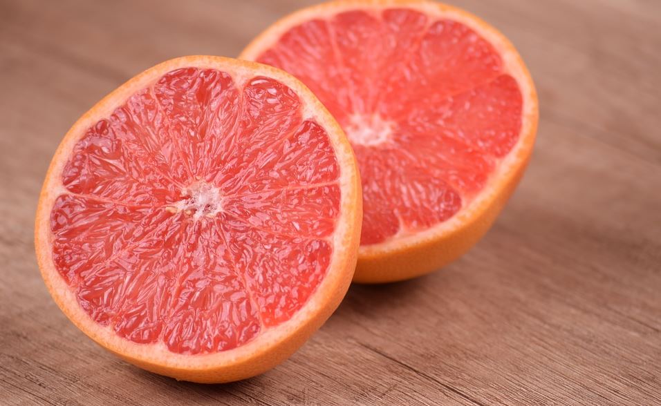 Evidence Based Benefits of Grapefruit: Weight Loss, Immunity and More